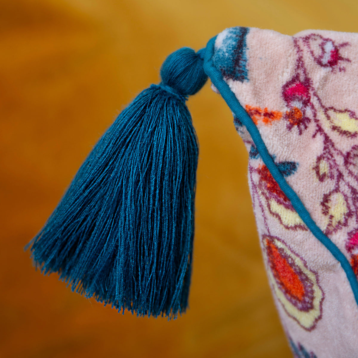 coussin en velours de coton imprimé fait main