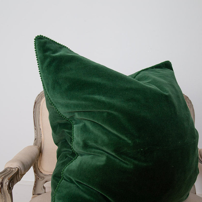 Coussin en velours de coton vert lumineux