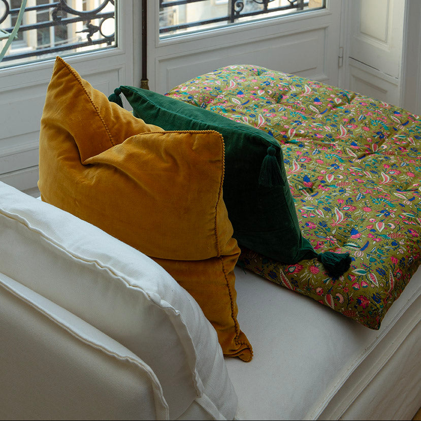 Boutis Winter Spring & coussin assorti – 110X180cm