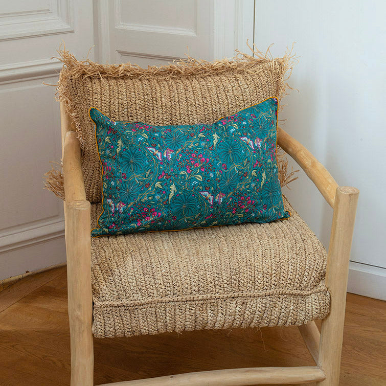 coussin en popeline de coton bleu vert fait main. motifs floraux & animaliers