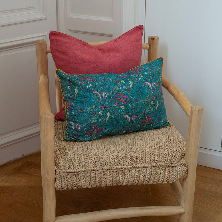 housse de coussin en lin brut teinté fait à la main